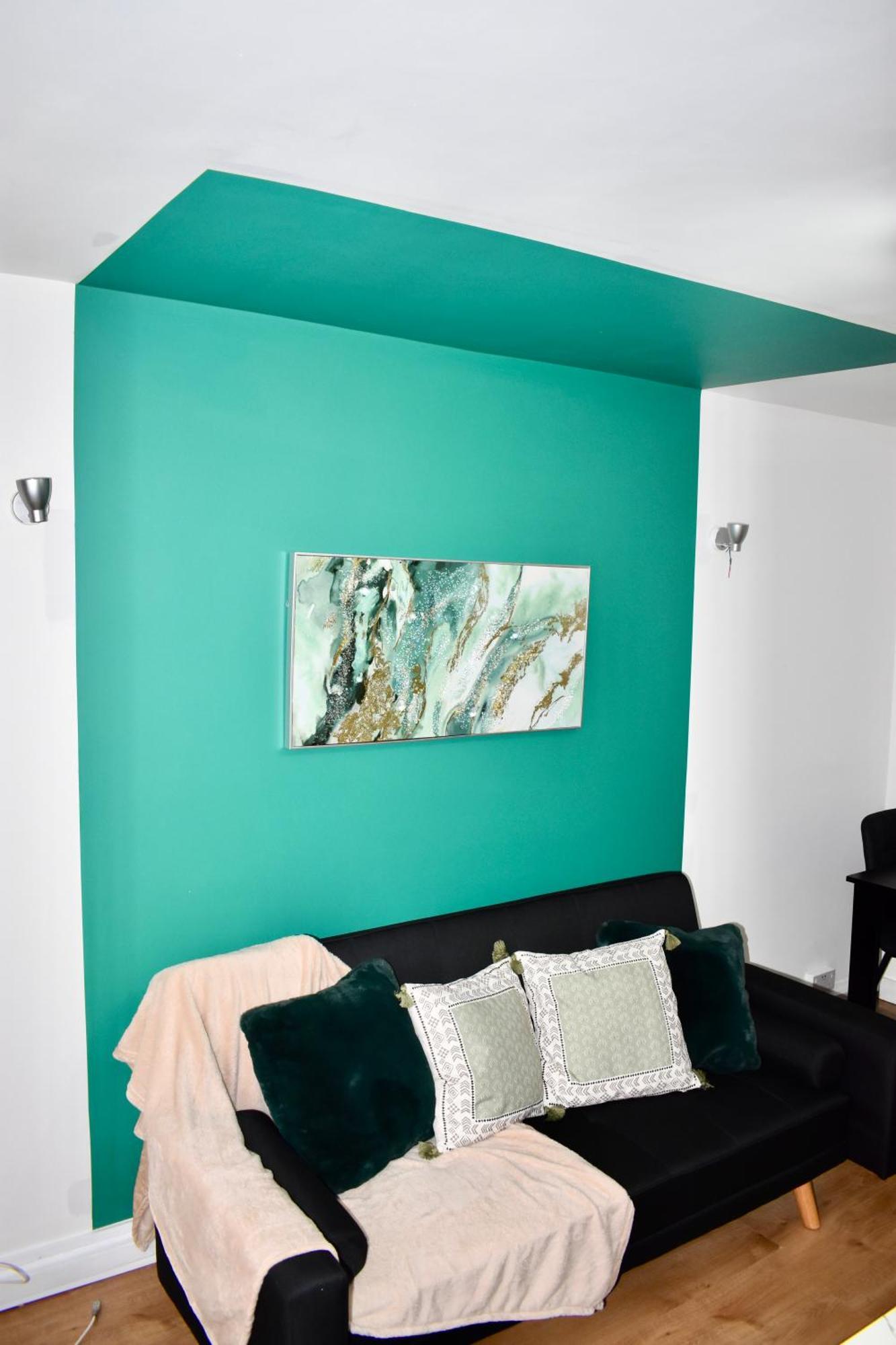 Luxury 2 Bedroom Apartment, Parking, Few Minutes Walk From Wembley Stadium Londen Buitenkant foto